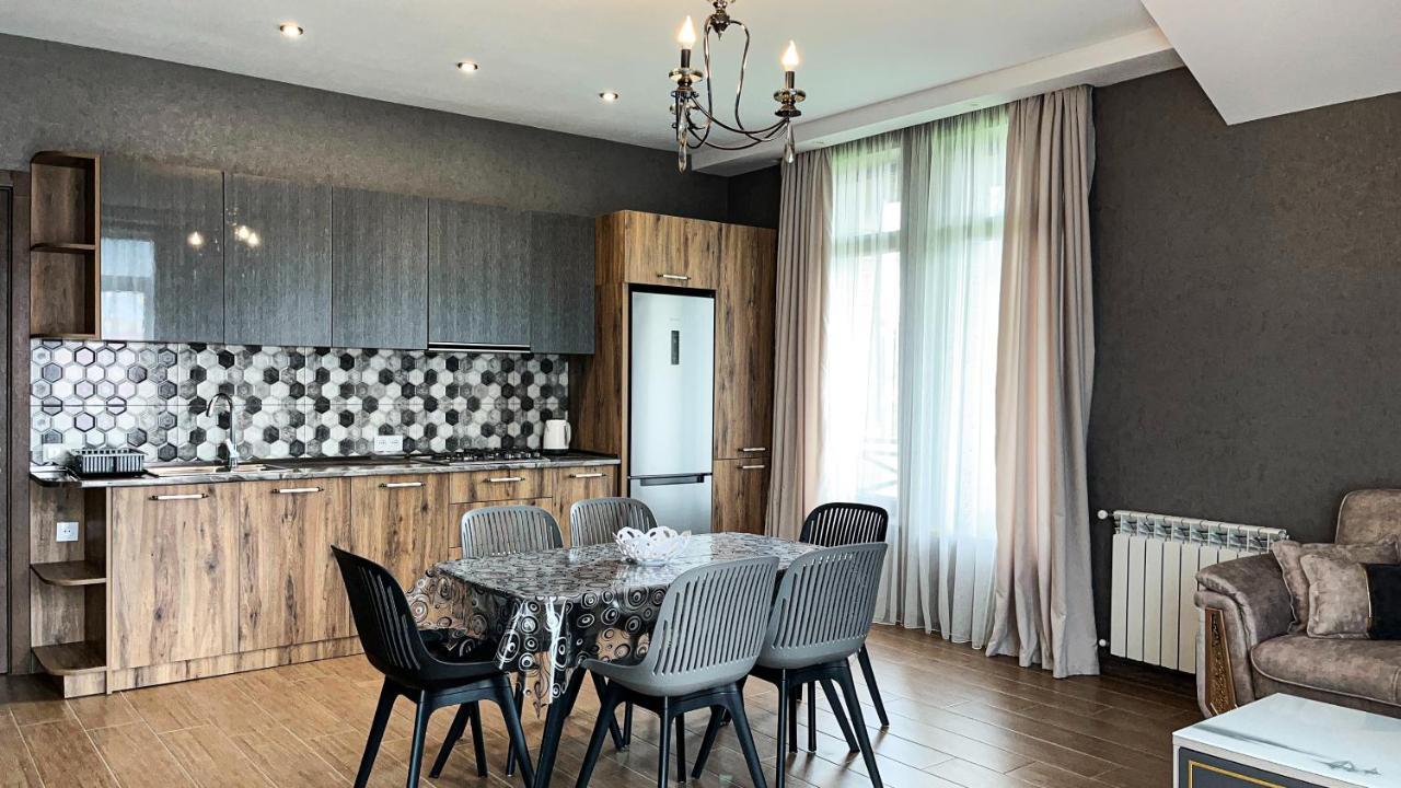 Dani Lux Apartment Bakuriani Cameră foto